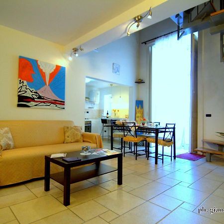 Spicchi Di Sole Bed and Breakfast Napoli Eksteriør billede