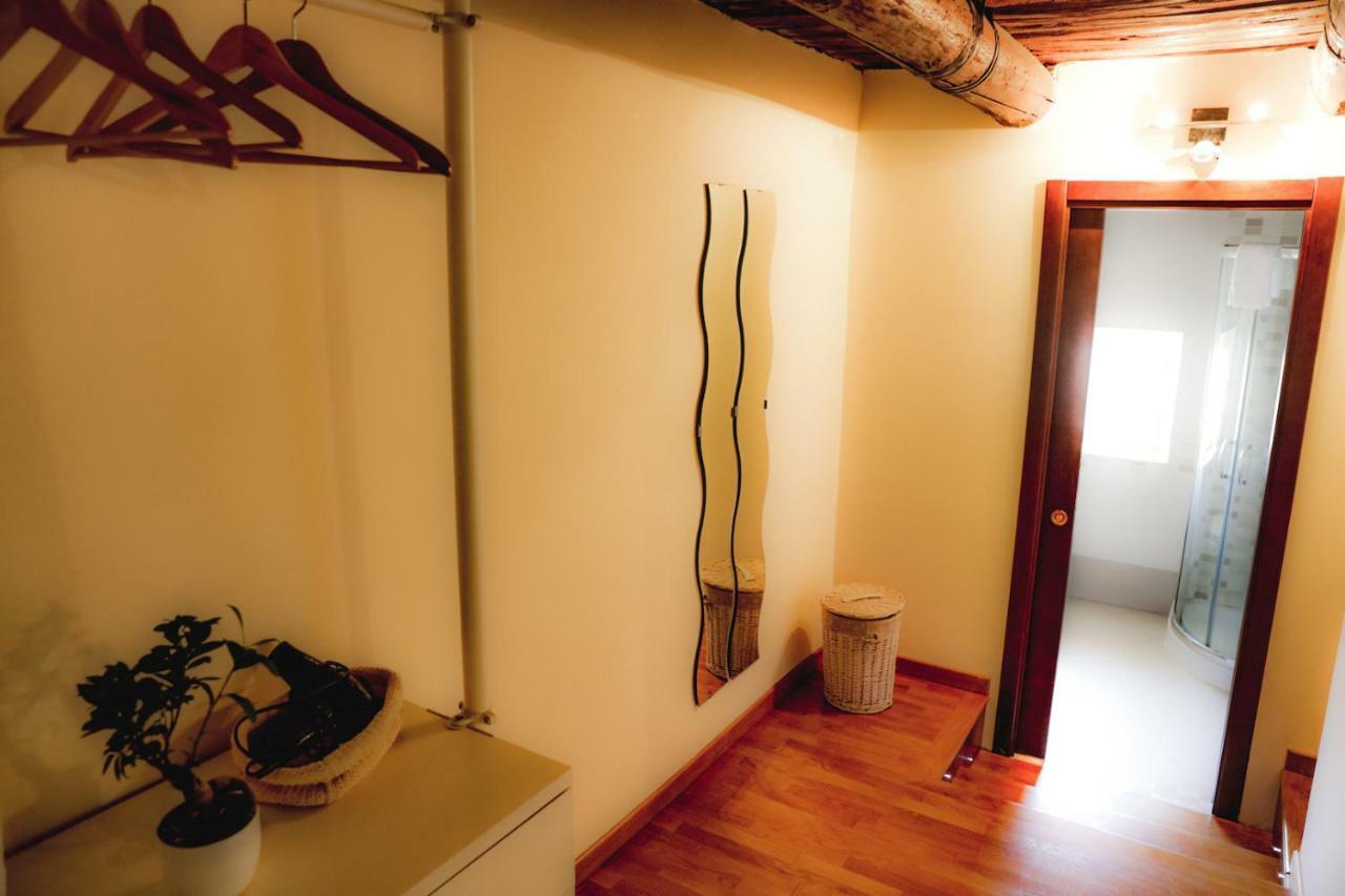 Spicchi Di Sole Bed and Breakfast Napoli Eksteriør billede
