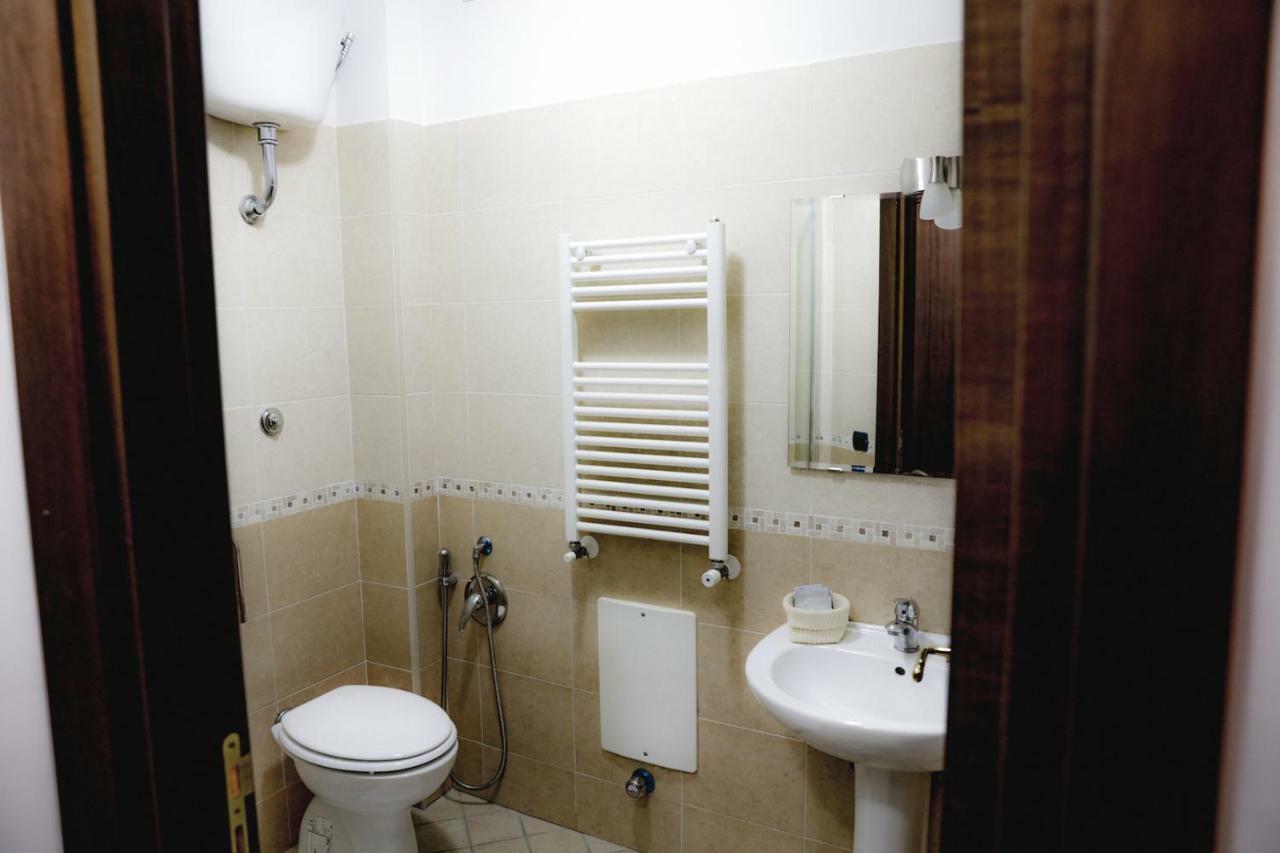Spicchi Di Sole Bed and Breakfast Napoli Eksteriør billede