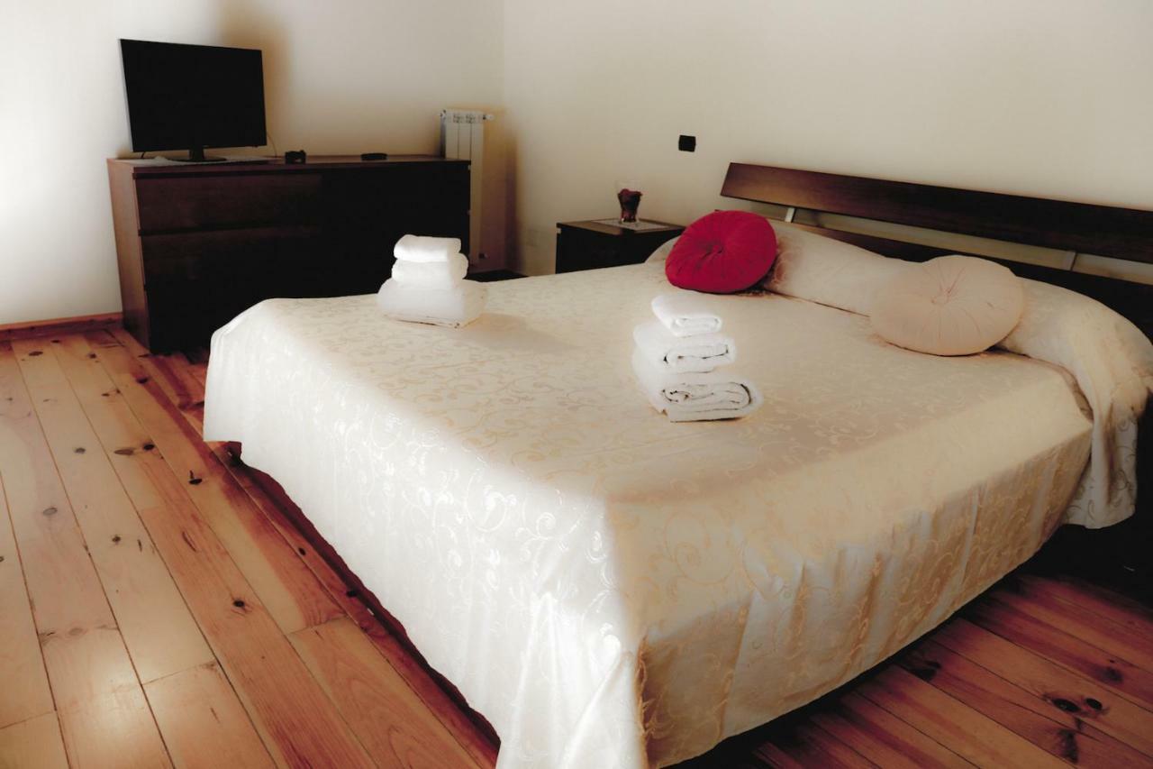 Spicchi Di Sole Bed and Breakfast Napoli Eksteriør billede